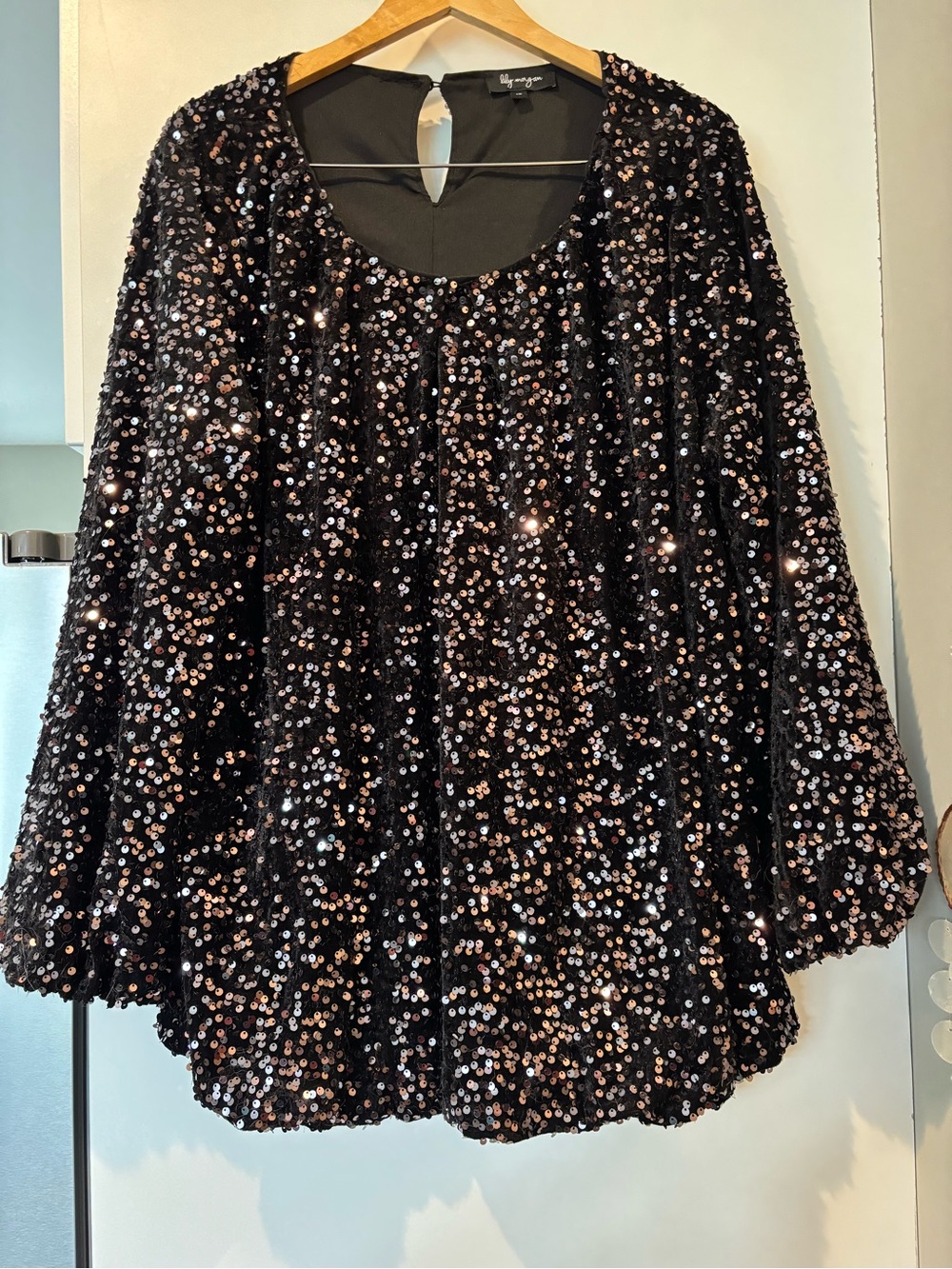 Lily Morgan black sequin long sleeve blouse 1X new without tags!